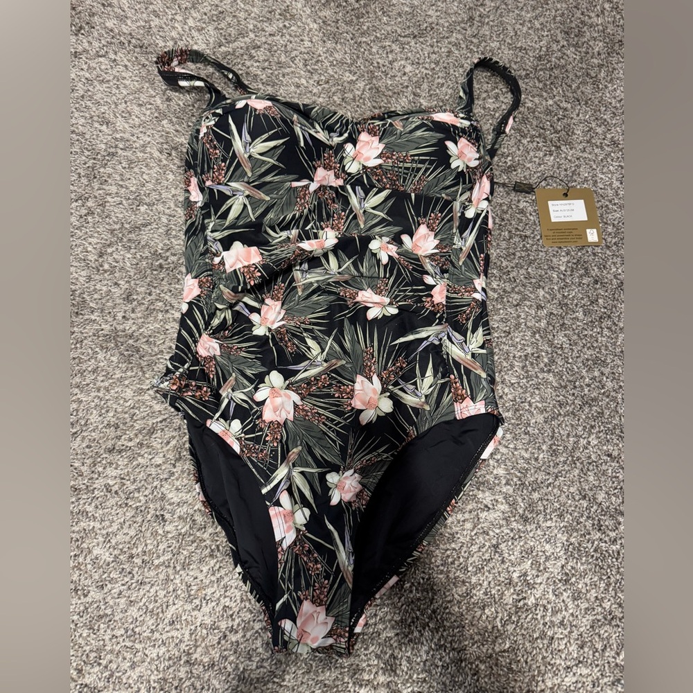 NipTuck swimsuit as 8
